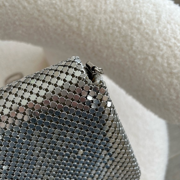 VINTAGE Sequin Evening Clutch Purse with Strap Silver - Picture 8 of 13